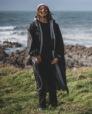 Dryrobe Advance Unisex Long Sleeve - Black/Grey