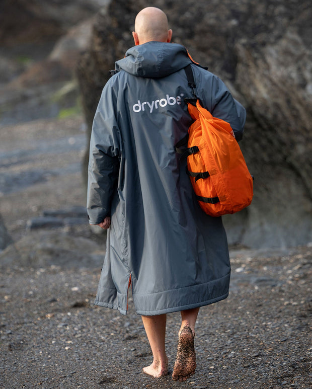 Dryrobe Advance Unisex Long Sleeve - Dark Grey/Orange