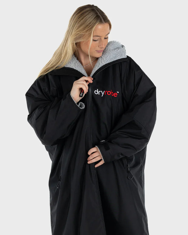 Dryrobe Advance Unisex Long Sleeve - Black/Grey