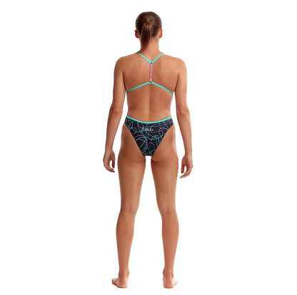 FUNKITA TWISTED STRAP ONE PIECE SWIMSUIT