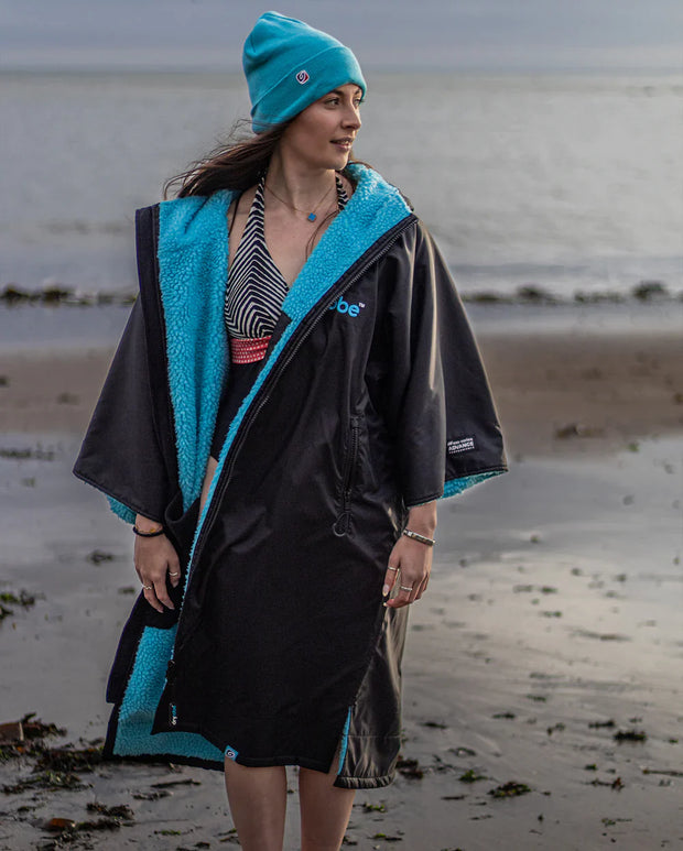 Dryrobe Advance Unisex Short Sleeve - Black/Blue