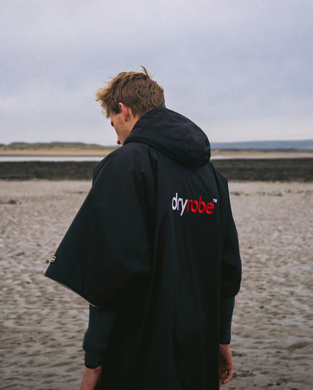 Dryrobe Advance Unisex Short Sleeve - Black/Grey