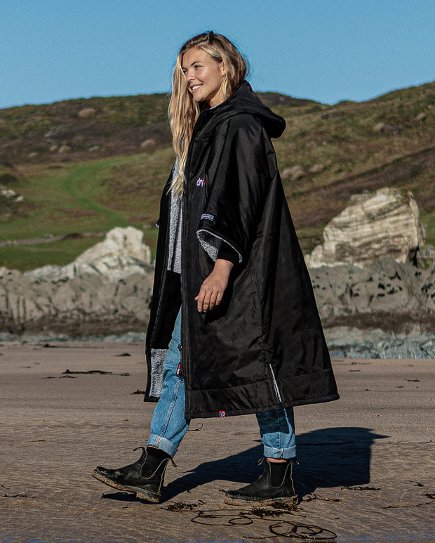 Dryrobe Advance Unisex Short Sleeve - Black/Grey