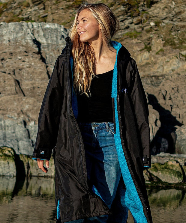 Dryrobe Advance Unisex Long Sleeve - Black/Blue