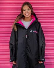Dryrobe Advance Youth Long Sleeve - Black/Pink