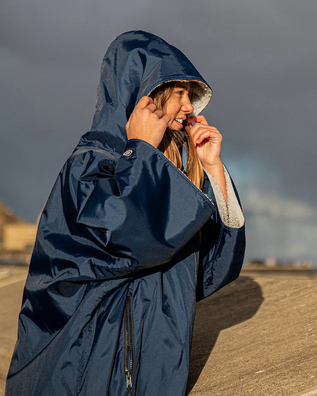 Dryrobe Advance Youth Short Sleeve - Navy/Grey