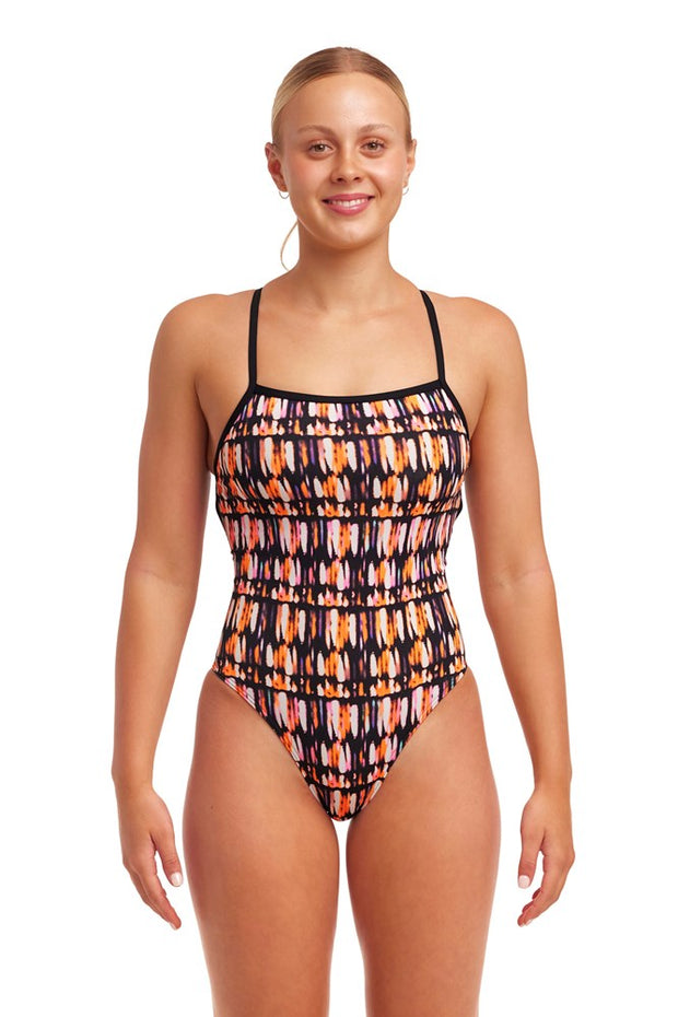 FUNKITA STRAPPED IN